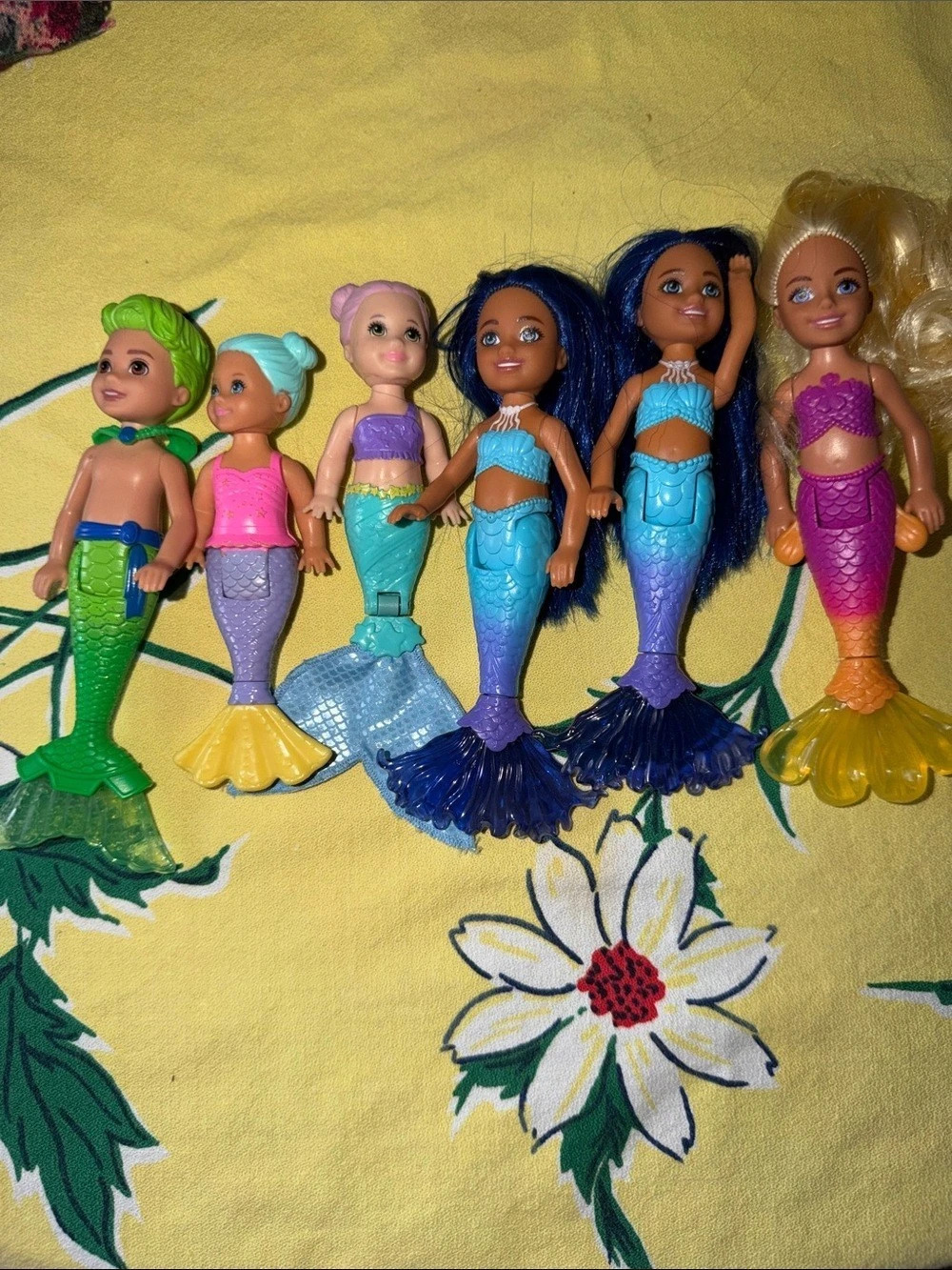 Mattel Barbie Dreamtopia Chelsea Merboy and Mermaid Dolls Lot - Picture 1 of 3